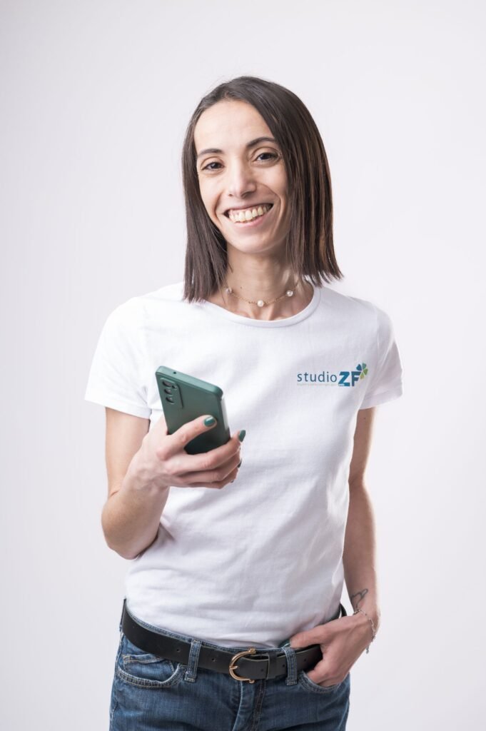 Zaïneb Finck - Spécialiste du webmarketing